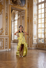 Load image into Gallery viewer, Couture : Sculptured Drape Dress - Citron Vert du Sud