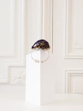 Load image into Gallery viewer, Artisanal Tiger Shell Bracelet - Gold