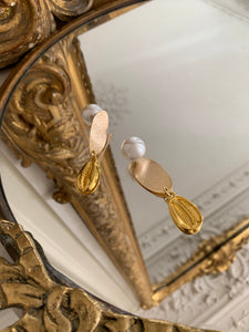 Safola Earrings - Gold