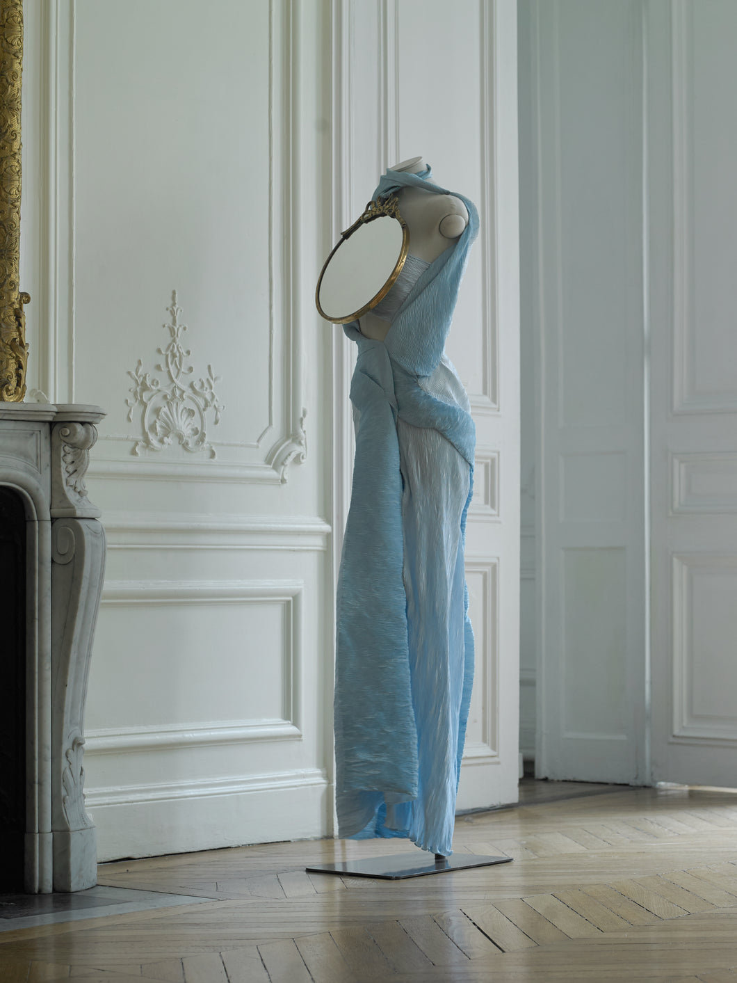 Couture : Techno-pleat Mirror Ornament Dress - Oceane