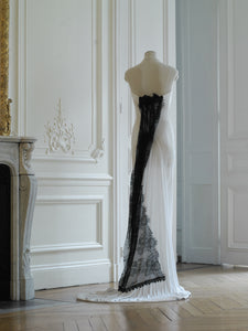 Couture : Techno-Pleat Lace Dress - Mono
