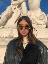 Load image into Gallery viewer, Artisanal Nuage Sunglasses - Ombré Transparant