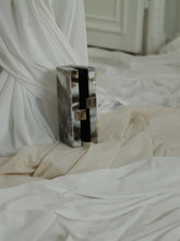 Load image into Gallery viewer, Artisanal Escala Chain clutch - Marble Mist