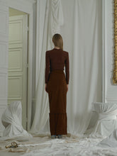 Load image into Gallery viewer, Elongated Corduroy Stretch Skirt - Mattone