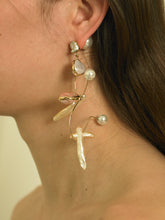 Load image into Gallery viewer, Galilei Earrings - Gold