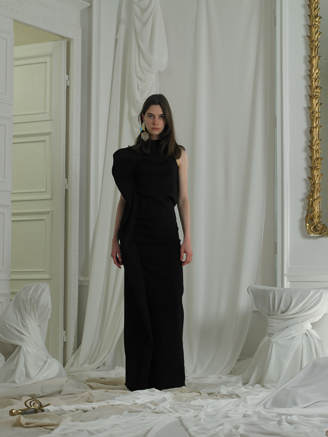 Asymmetrical Drape dress - Black