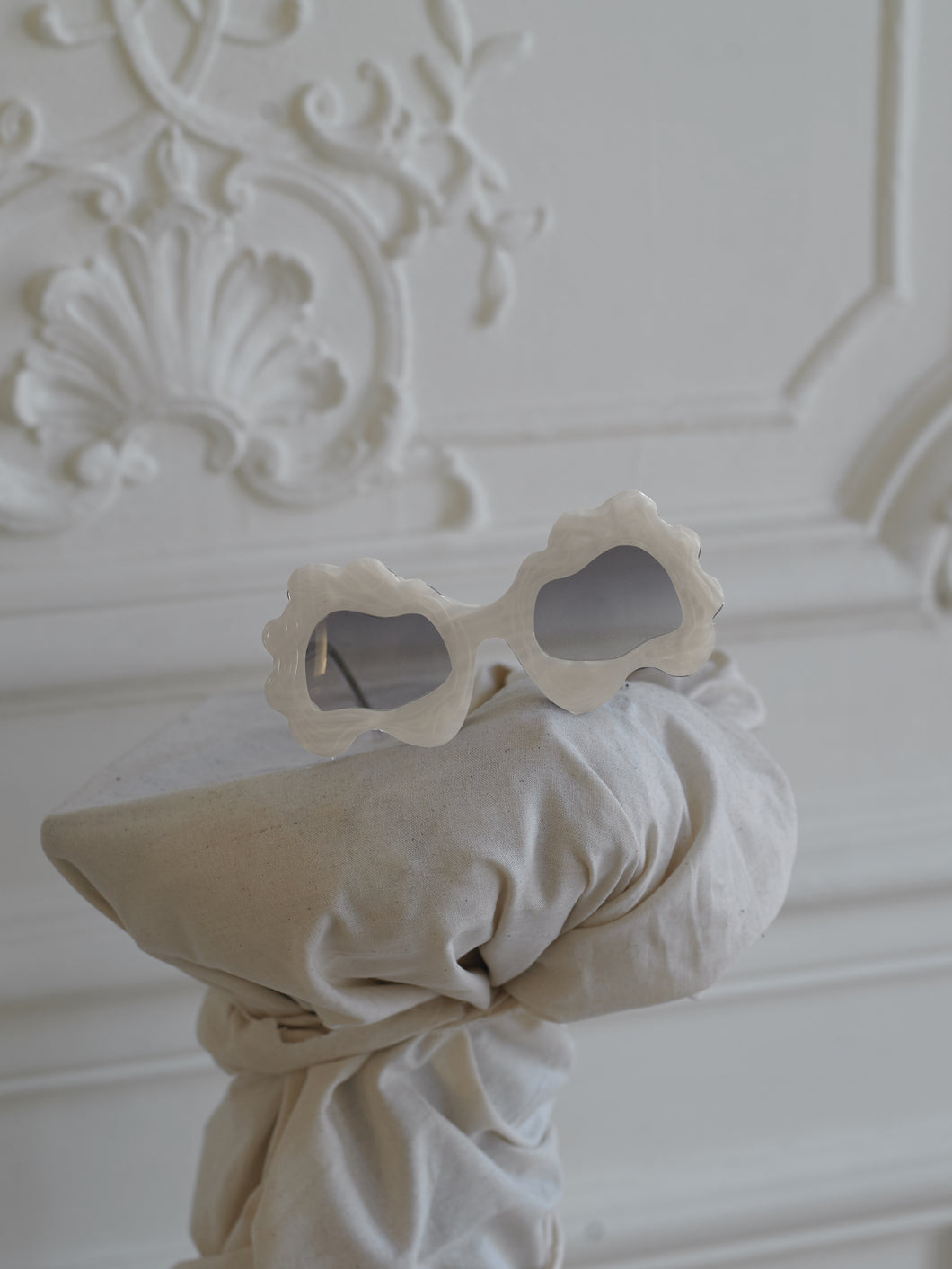 Artisanal Nuage Sunglasses - Pearl Moon