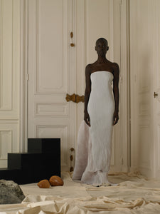 Couture : Sculptured Techno-pleat Dress - Cream