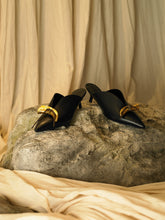 Load image into Gallery viewer, Artisanal Beauvoir Low heeled Mules - Black/Tarnish Sun